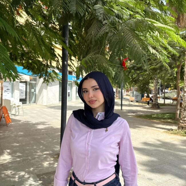 Babysitter a Milano: Samiha