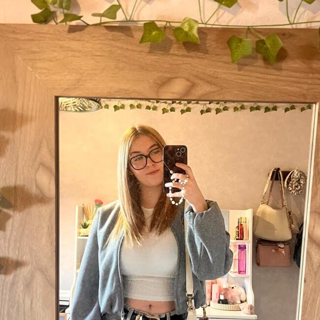 Babysitter in Calais: Lyse