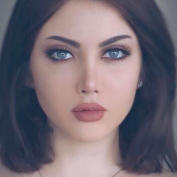 وظيفة جليسة أطفال في جهينة: وظيفة جليسة أطفال Abir