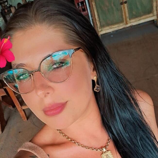 Babysitter in São José do Rio Preto: Andreia