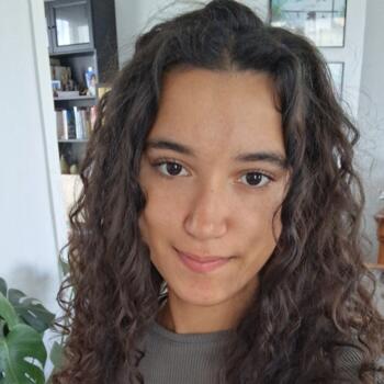 Babysitter in Bondy: Ornella