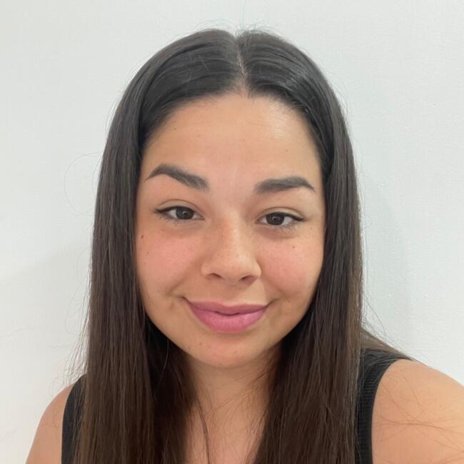 Babá em Balneário Camboriú: Lara ludmila