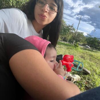 Babysitter in Popayán: Nicol
