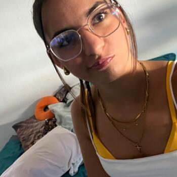 Babysitter in Perpignan: Enola