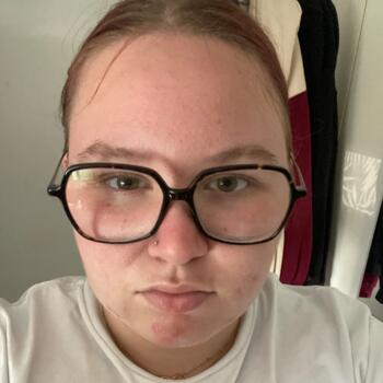 Nounou à Cappelle-la-Grande: Lena