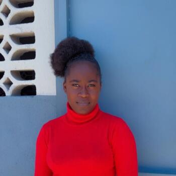 Babysitter in Villeneuve-Saint-Georges: Dorothy