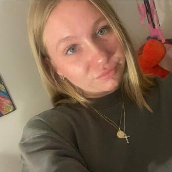 Baby-sitter Gigean: Cheyenne