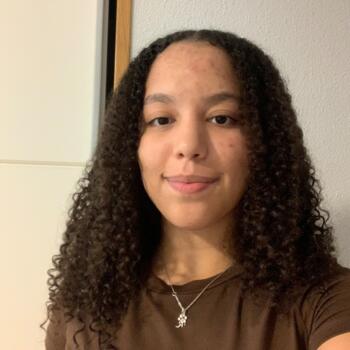 Canguro Móstoles: Ainoa Rivas