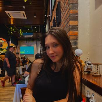 Babá em Toledo: Milena