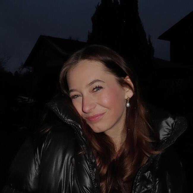 Babysitter in Salzburg: Pia - Marie