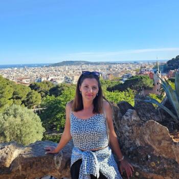 Babysitter Laval: Lina