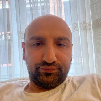 Babysitting job in Istanbul: babysitting job Hakan