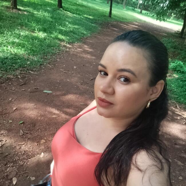 Babá em Goiânia: Alda