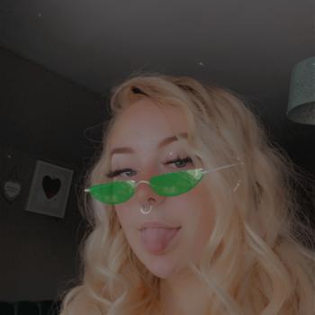 Babysitter in Derby: Scarlett