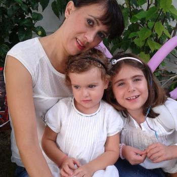 Babysitter Loulé: Angela