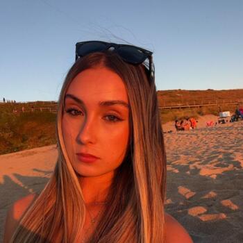 Baby-sitter in La Corogne: Yanira