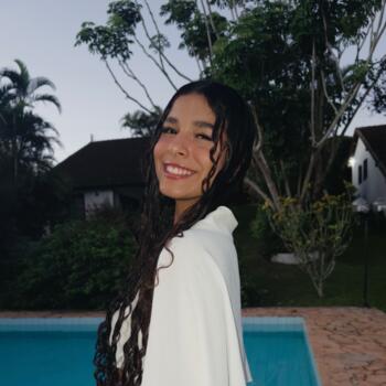 Babysitter in Florianópolis: Tiffany