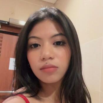 Babysitter di Singapore: Allyssa