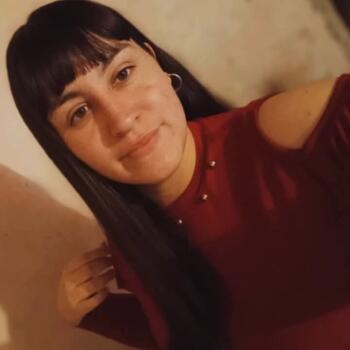 Babysitter in Carmelo: Camila