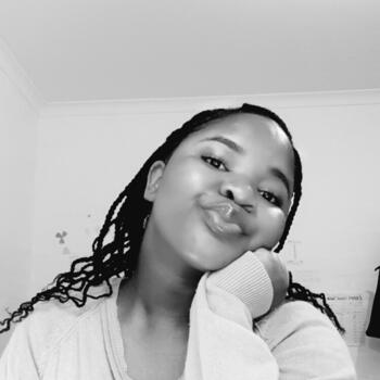 Babysitter in Blouberg (Western Cape): Tanyaradzwa