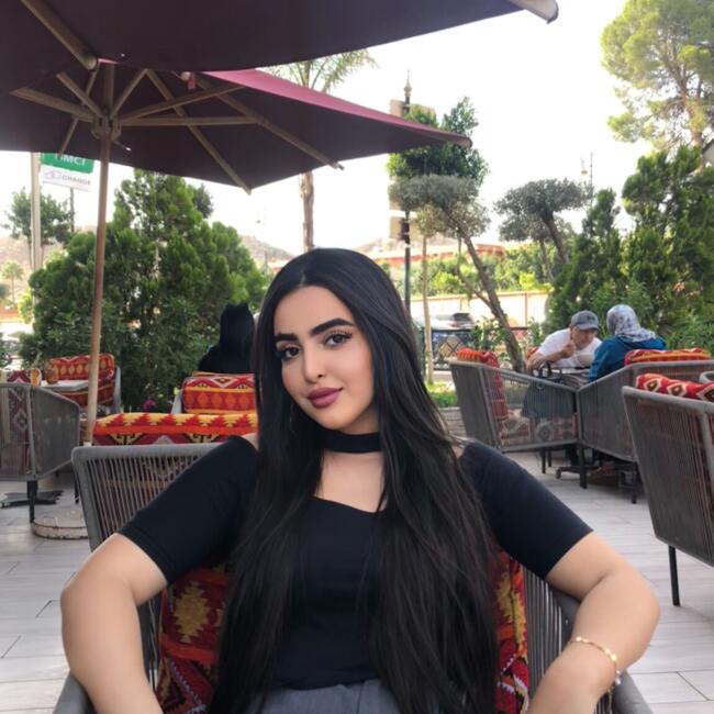 Babysitter in Casablanca: Hafsa
