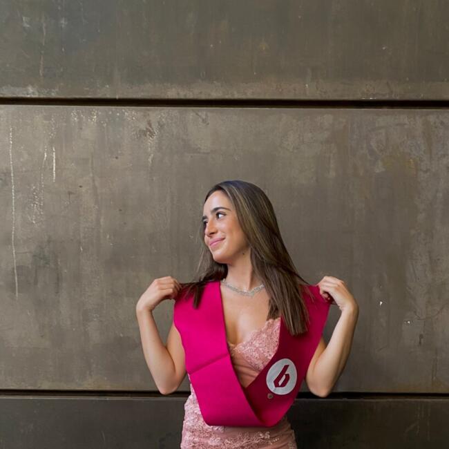 Nanny in Llambilles: Imma