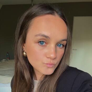 Babysitter in Mouscron: Clara