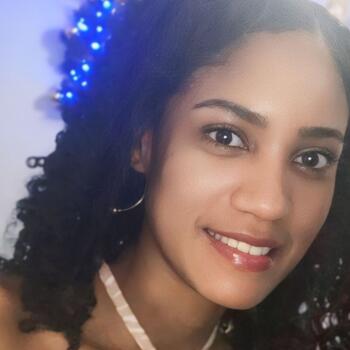 Babysitter Santiago de Cali: Yina Alexandra