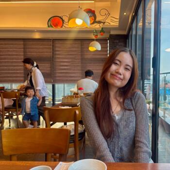 Babysitter in Seoul: Vida