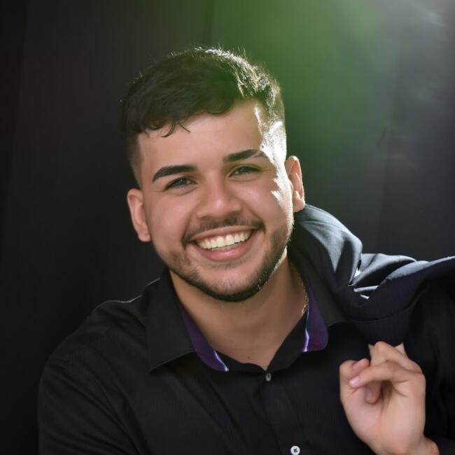 Emprego de babá em Cuiabá: Luiz Otavio