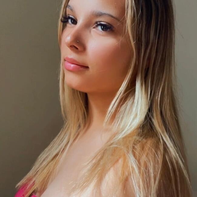 Babysitter in Belo Horizonte: Emily