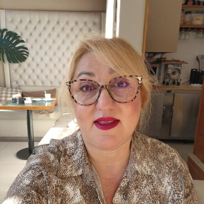 Niñera en Tigre: Monica