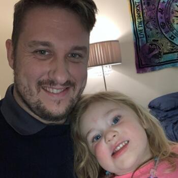 Babysitting job in Ottawa: babysitting job Eric