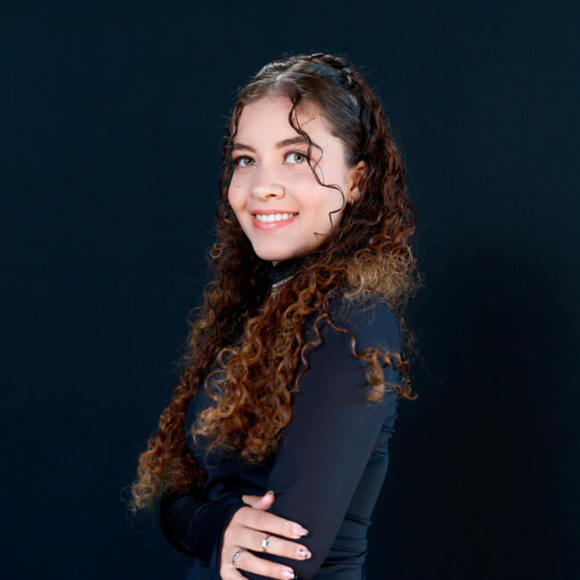 Babysitter in Uberlândia: Jullianne