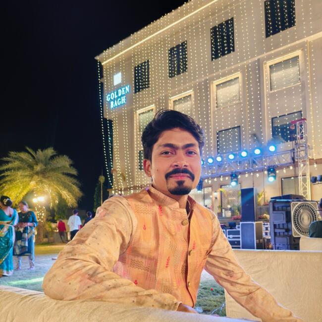 Babysitting job in Delhi: Gaurav