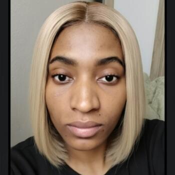 Nanny in Riyadh: Azizamoz