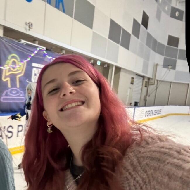 Babysitter in Geelong: Alex