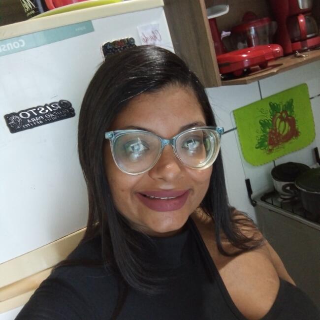 Babysitter in Salvador: Daiane