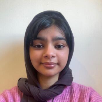 Babysitter Birmingham: Syed Hooriya