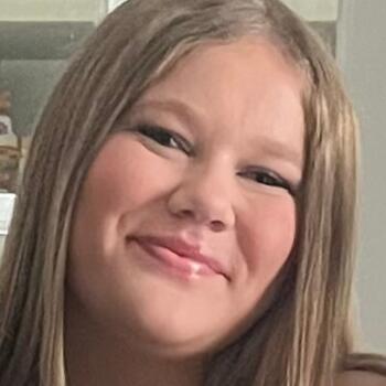 Babysitter in Richmond Hill: Caroline