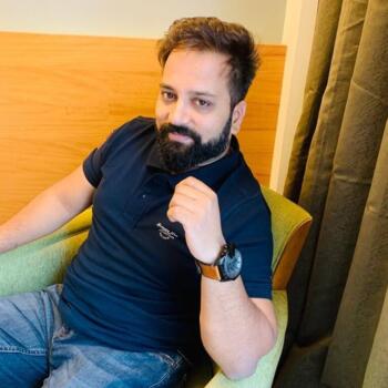 ग्रेटर नोएडा में बेबीसिटिंग की नौकरी: बेबीसिटिंग से जुड़े काम Shashank