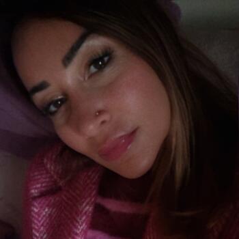 Babysitter Pisa: Stefania