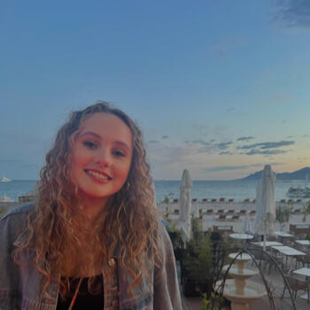 Babysitter in Aix-les-Bains: Annabel