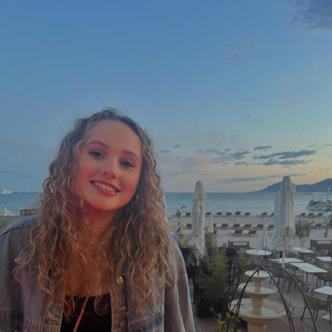 Babysitter in Aix-les-Bains: Annabel