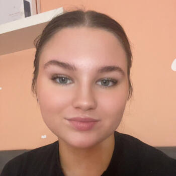 Babysitter Perth: Ayla