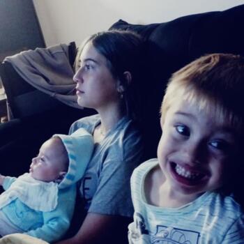 Emprego de babá em Cachoeirinha: emprego de babá Debora