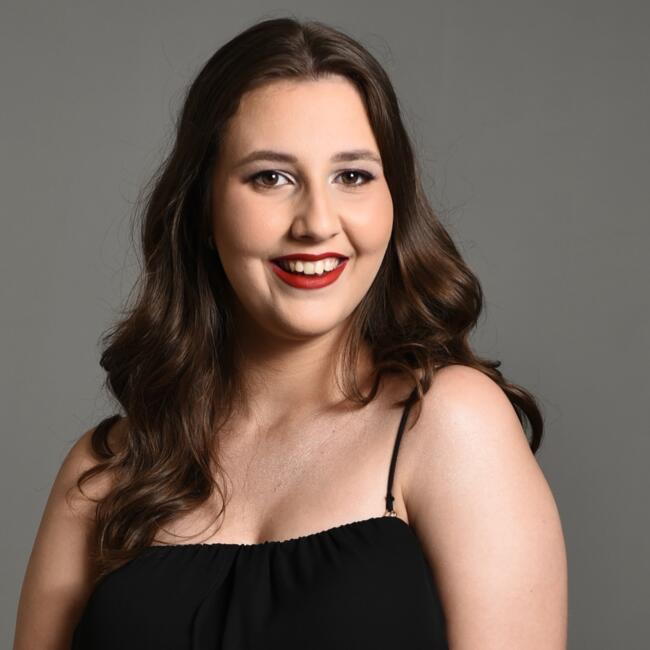 Babysitter in Rio do Sul: Maria Vitória Lopes