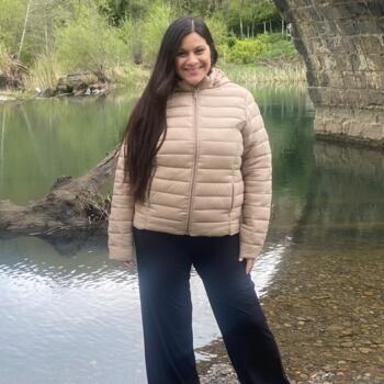 Canguro en Cestona: Evelin dominguez