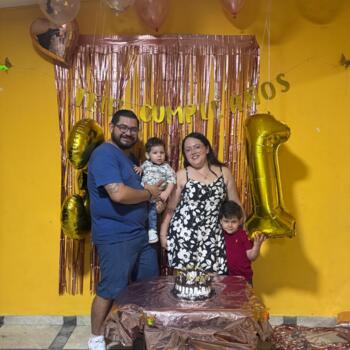 Padre/madre Desamparados (Provincia de San José): Eddy