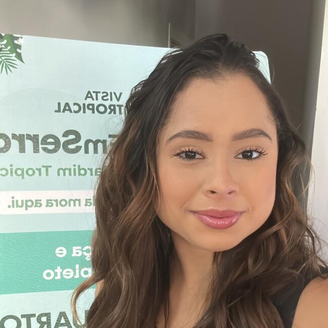 Babysitter in Serra: Daniely